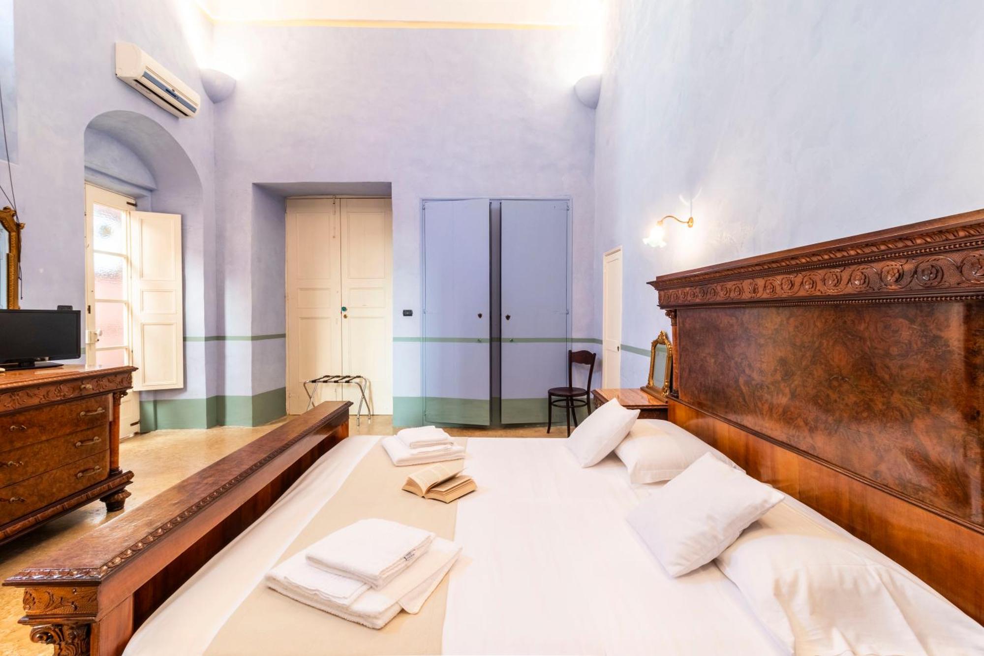 Bed and Breakfast Palazzo Insula Gallipoli Esterno foto