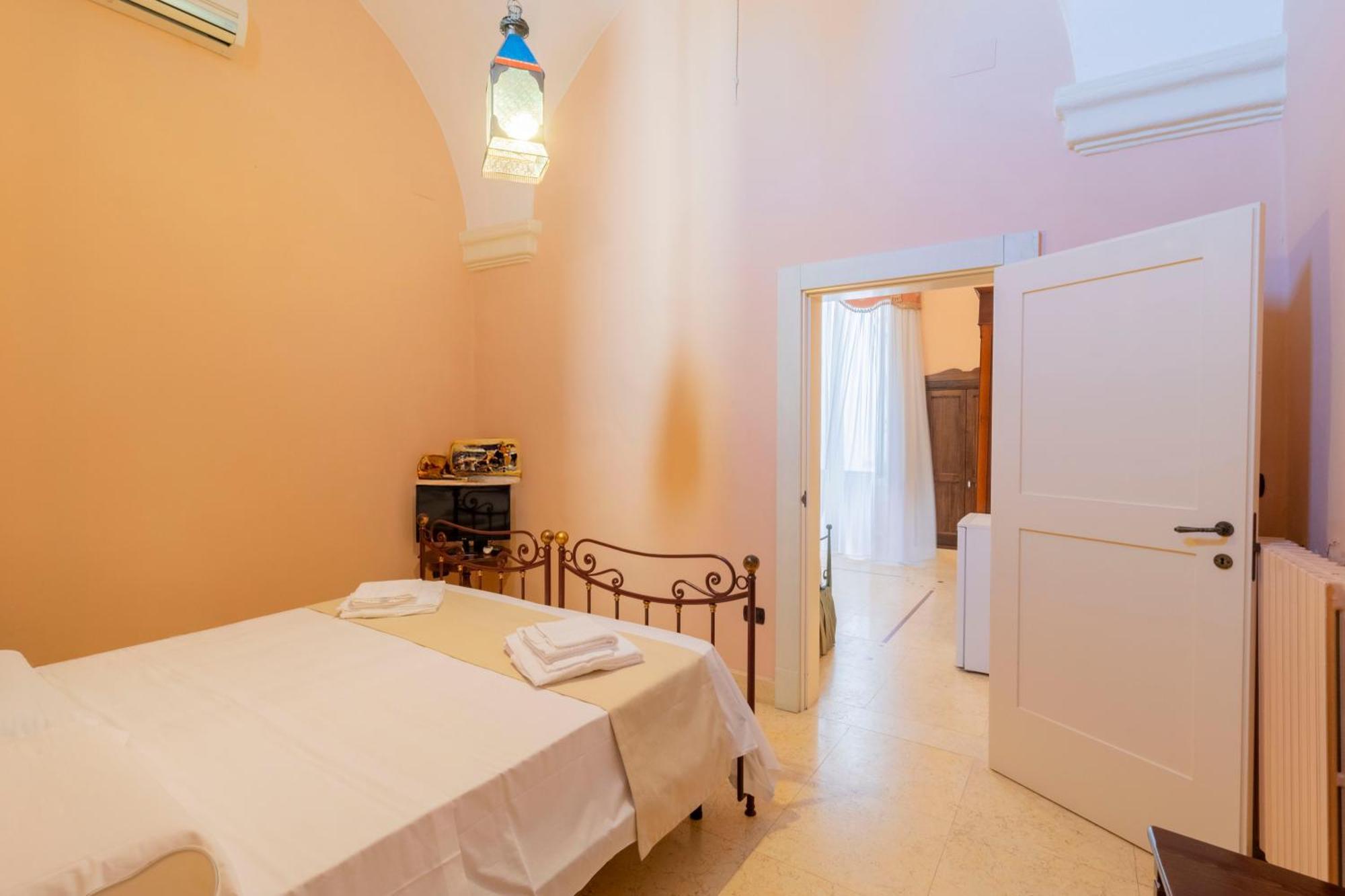 Bed and Breakfast Palazzo Insula Gallipoli Esterno foto